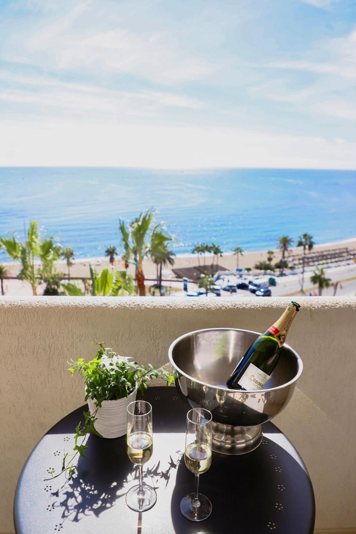 Direct Sea View- Bilbil Sunrise! Διαμέρισμα Benalmádena Εξωτερικό φωτογραφία